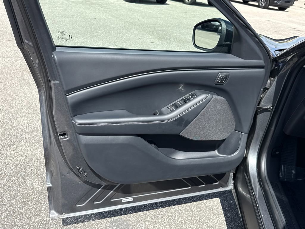 Certified 2023 Ford Mustang Mach-E Select w/ Comfort Package Lite image 13