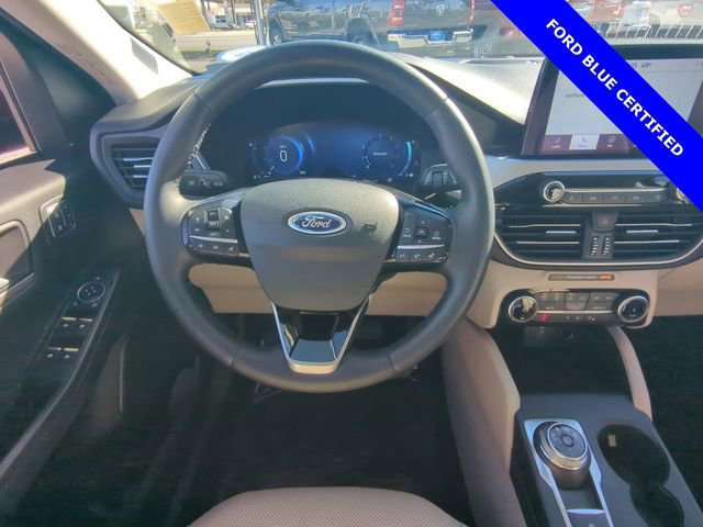Certified 2022 Ford Escape SEL w/ Technology Package image 17