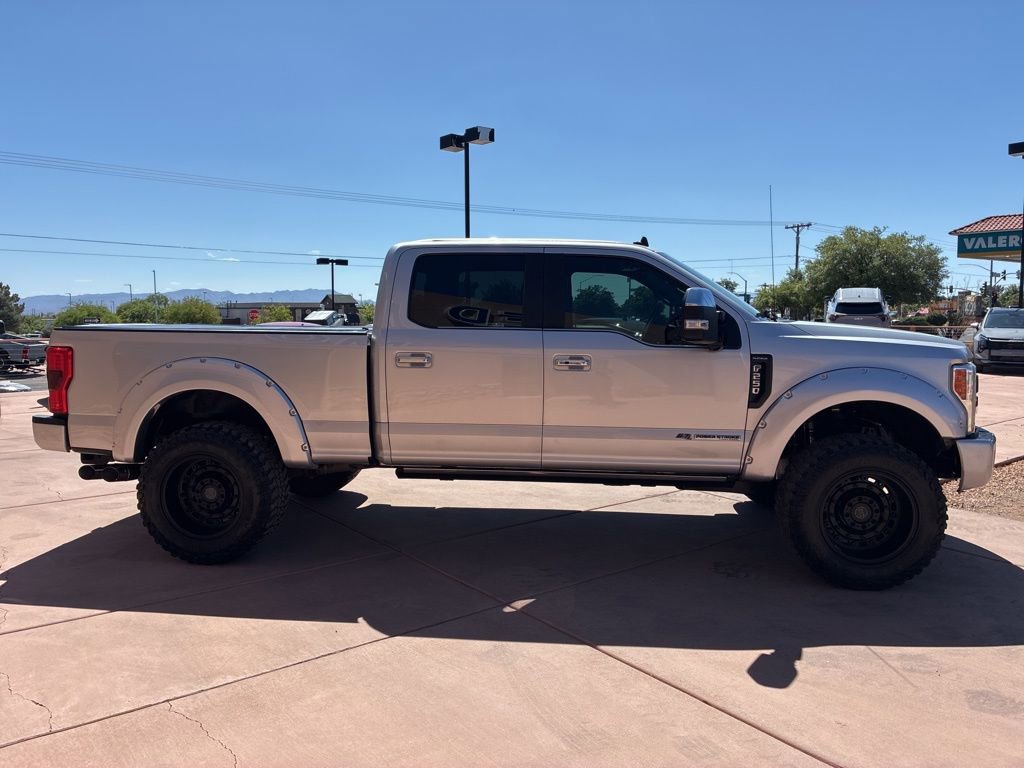 Certified 2019 Ford F250 Platinum w/ Platinum Ultimate Package AWD/4WD image 10