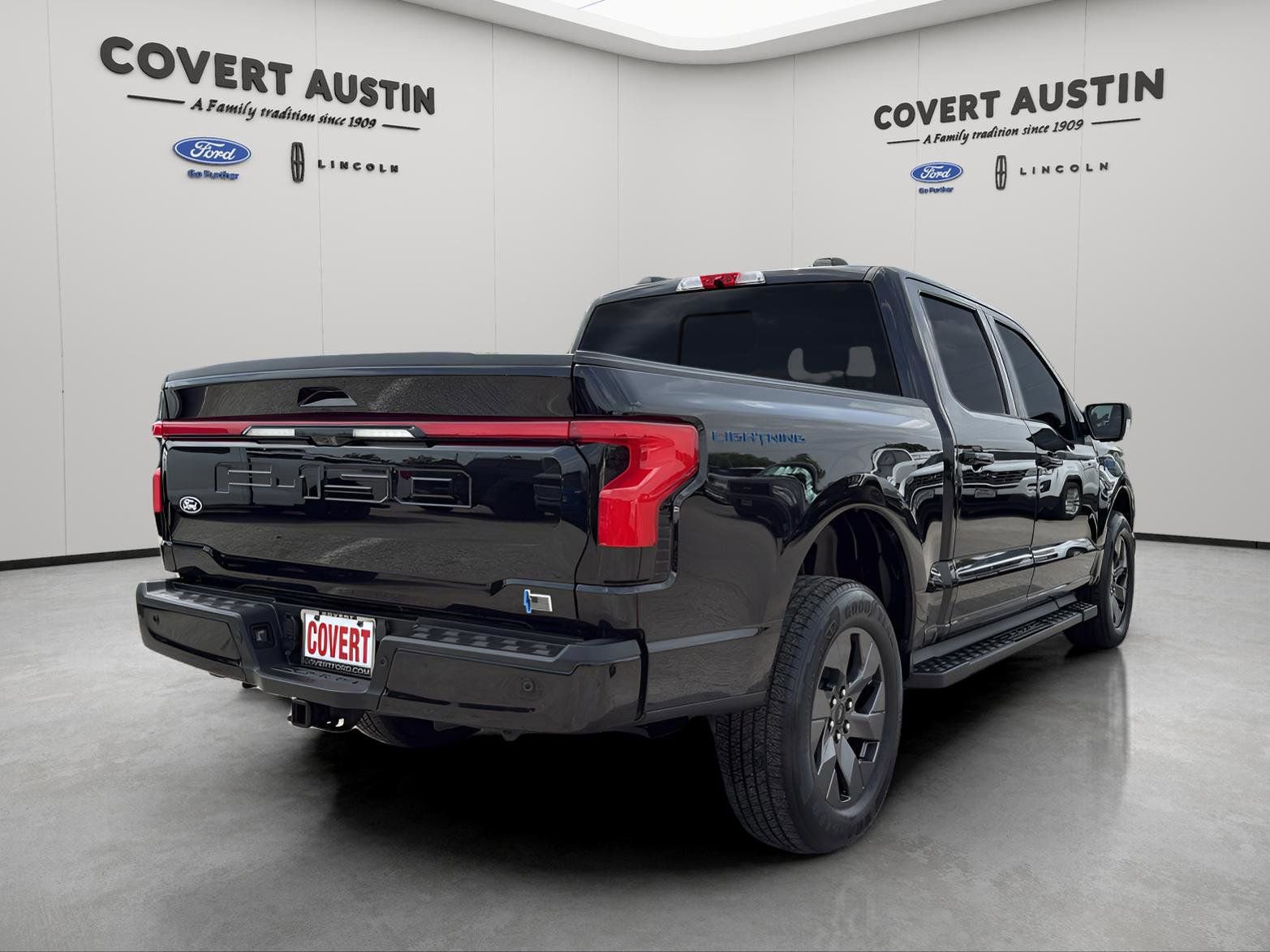 Certified 2024 Ford F150 Lightning Lariat image 5