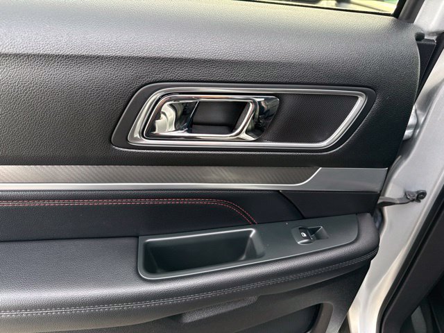 Certified 2018 Ford Explorer Sport w/ Equipment Group 401A AWD/4WD image 11