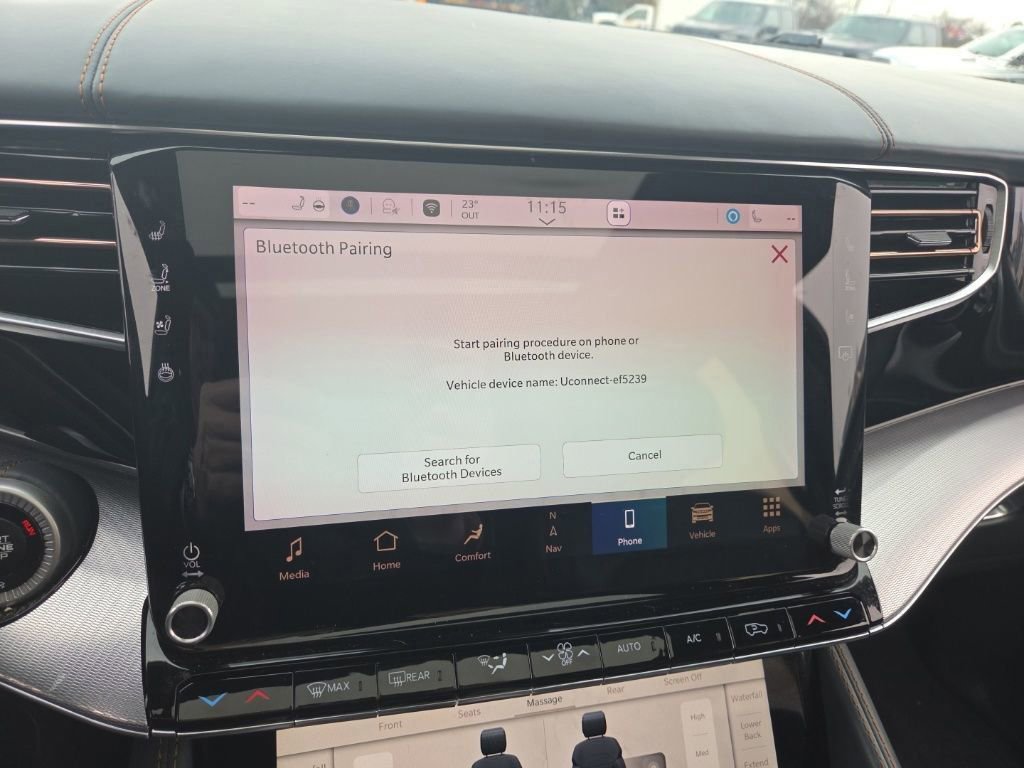 Used 2022 Jeep Grand Wagoneer Series III w/ Rear Seat Video Group 1 image 26