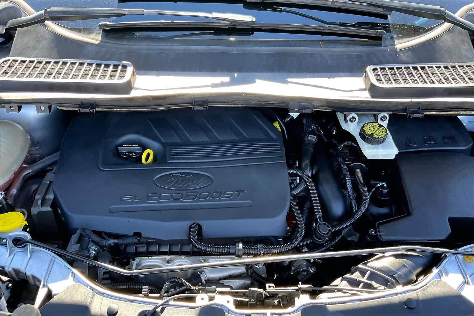 Certified 2019 Ford Escape SEL FWD image 28