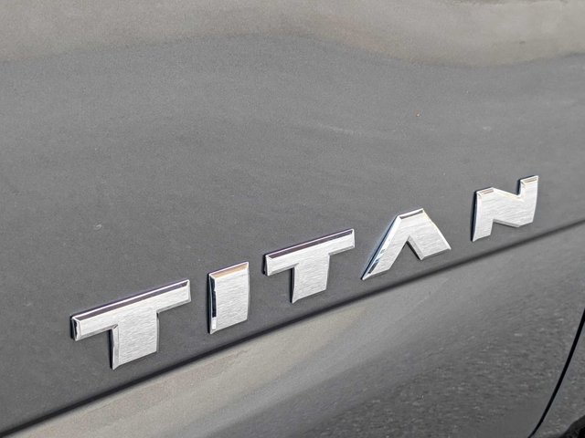 Used 2023 Nissan Titan SV AWD/4WD image 32