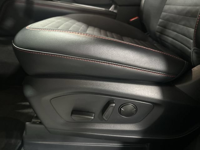 Certified 2025 Ford Explorer ST-Line AWD/4WD image 18