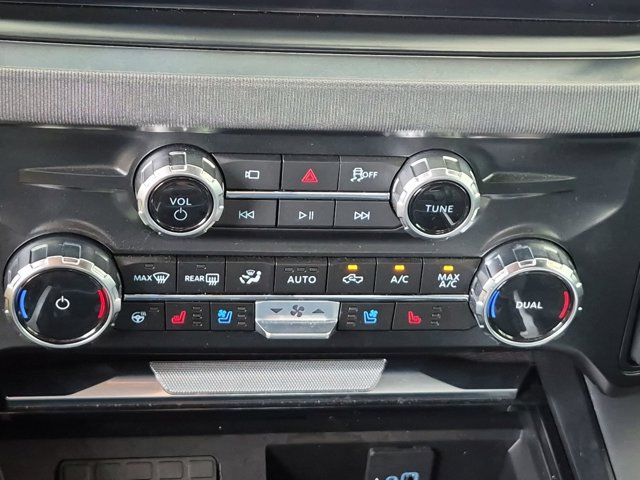Certified 2025 Ford F350 Platinum AWD/4WD image 26