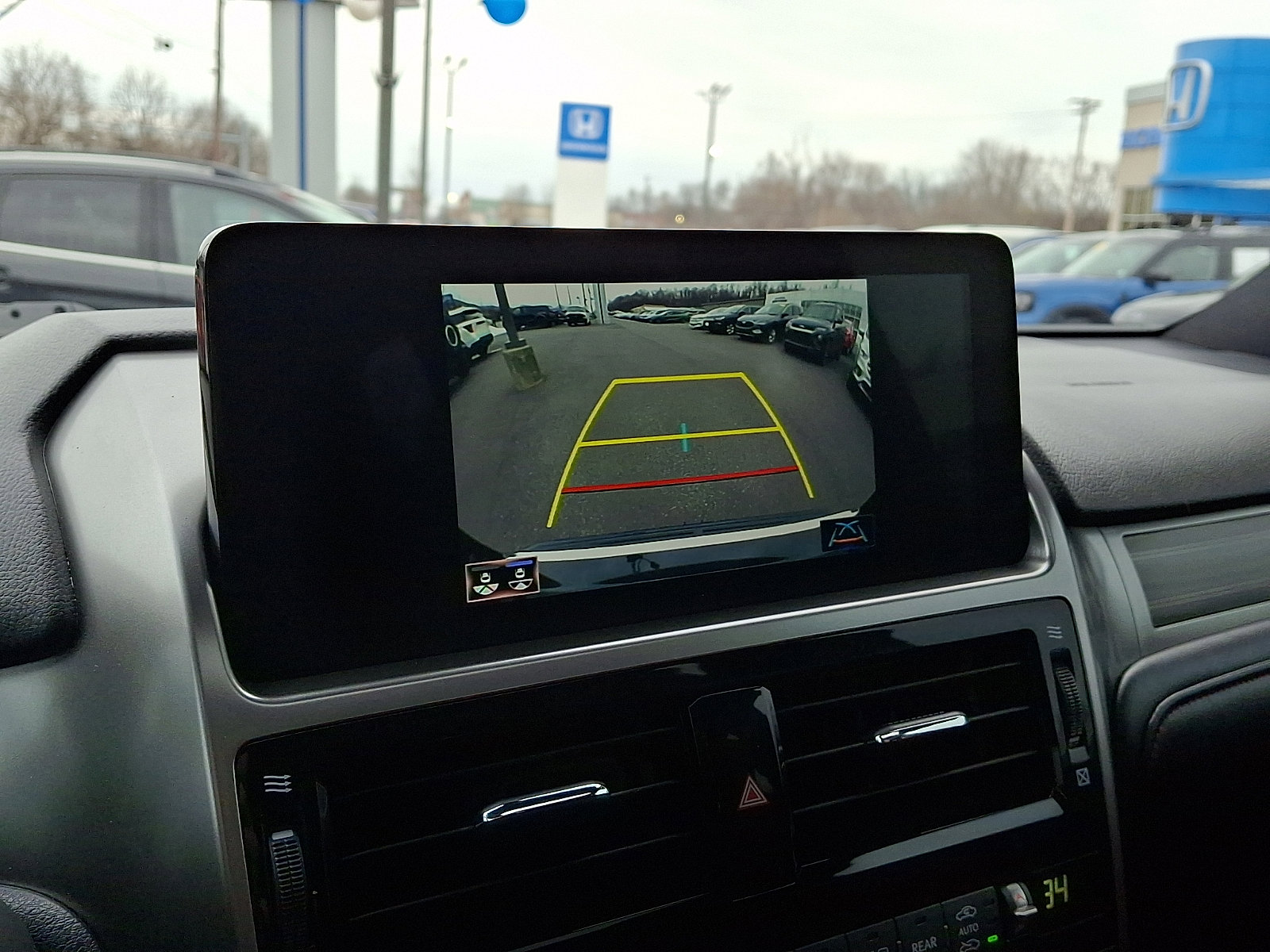 Used 2023 Lexus GX 460 Premium w/ Premium Package image 24