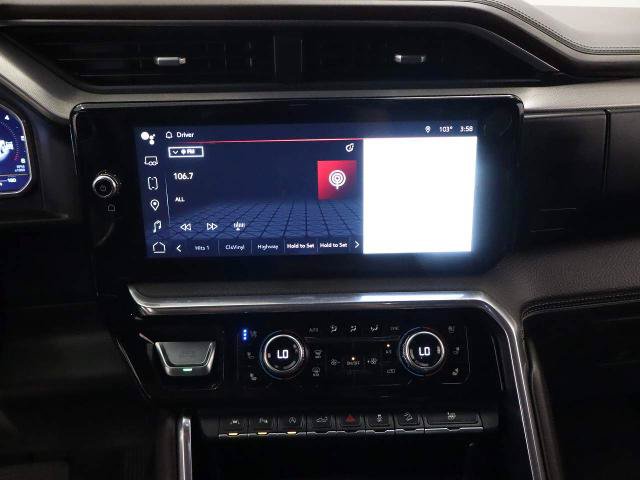 Used 2023 GMC Sierra 1500 Denali w/ Denali Reserve Package AWD/4WD image 22