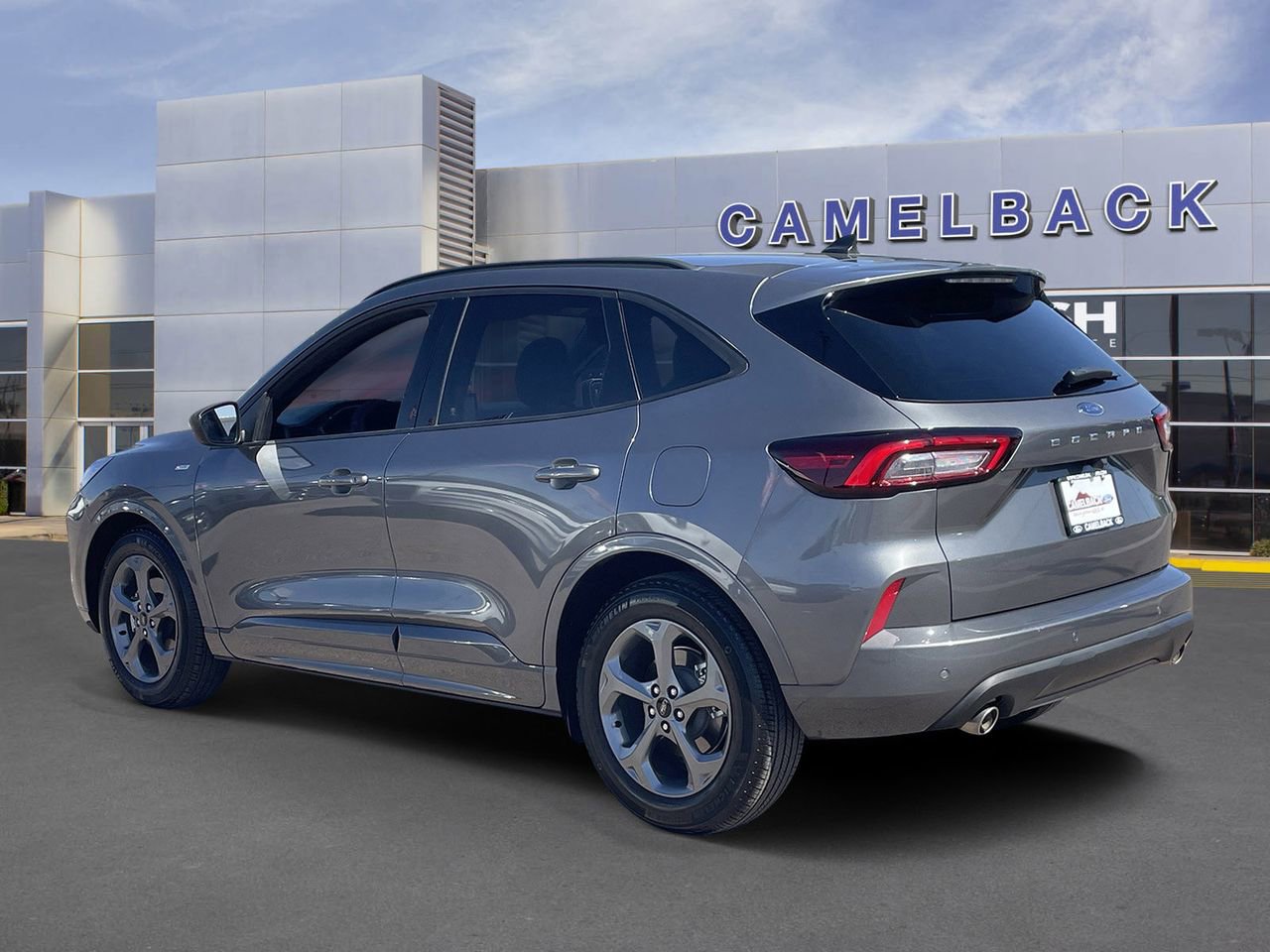 Certified 2023 Ford Escape ST-Line w/ Tech Pack #1 FWD image 4