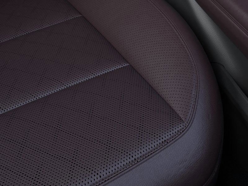 Certified 2025 Ford Explorer Platinum image 16