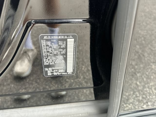 Used 2025 INFINITI QX80 Luxe RWD image 30