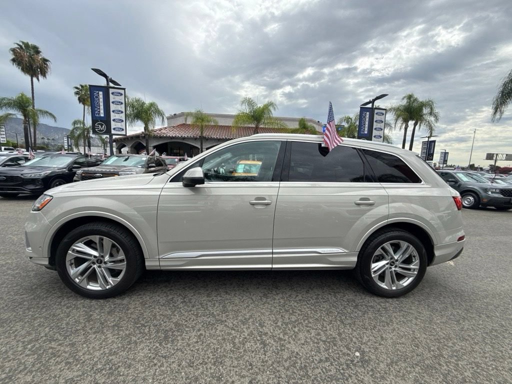 Used 2021 Audi Q7 2.0T Premium Plus w/ Premium Plus Package AWD/4WD image 7
