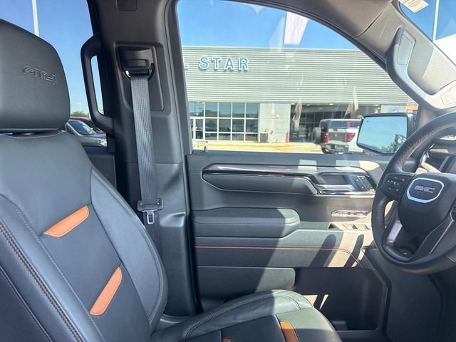 Used 2026 GMC Sierra 1500 AT4 w/ AT4 Premium Package AWD/4WD image 17
