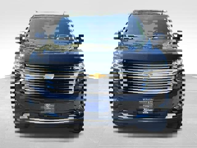 Used 2022 Chevrolet Suburban High Country w/ Premium Package 2 image 8