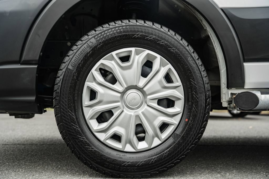 Certified 2023 Ford Transit 250 Low Roof w/ Exterior Upgrade Package image 20