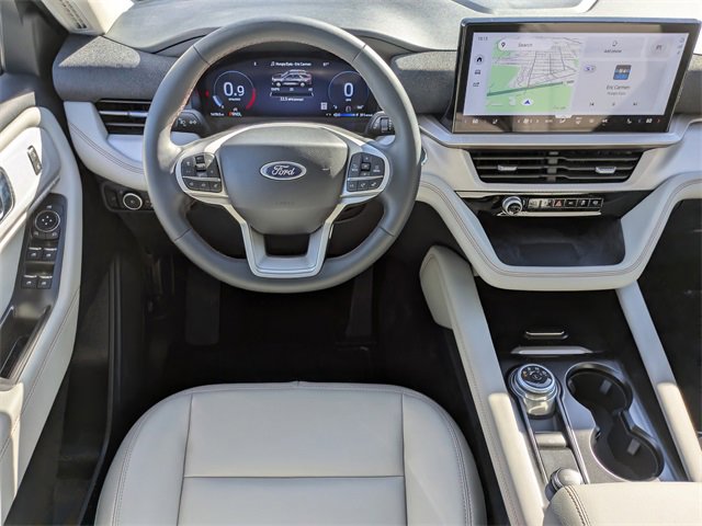 Certified 2025 Ford Explorer Active w/ Active Comfort Package image 16