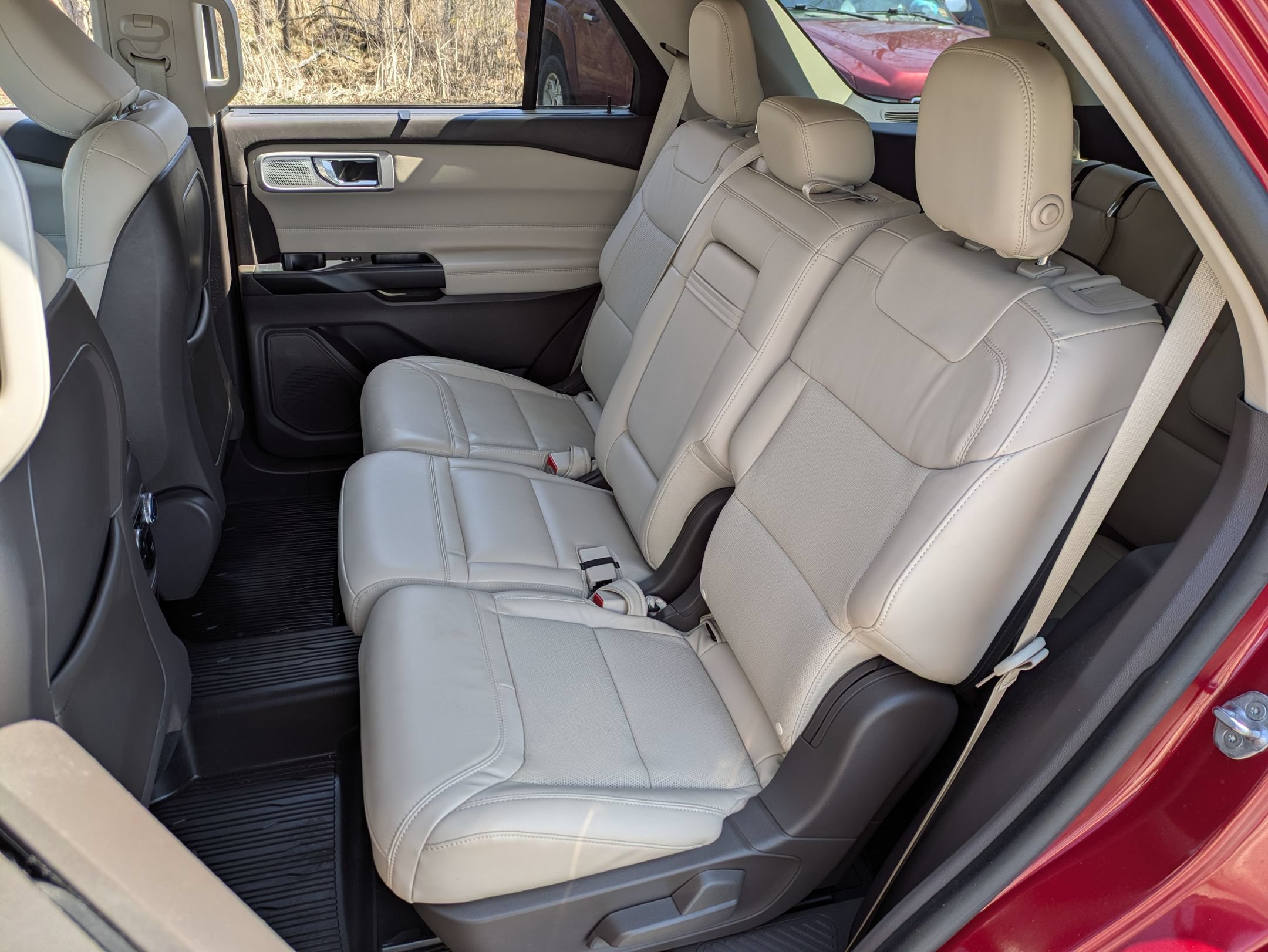 Certified 2020 Ford Explorer Platinum w/ Premium Technology Package AWD/4WD image 20