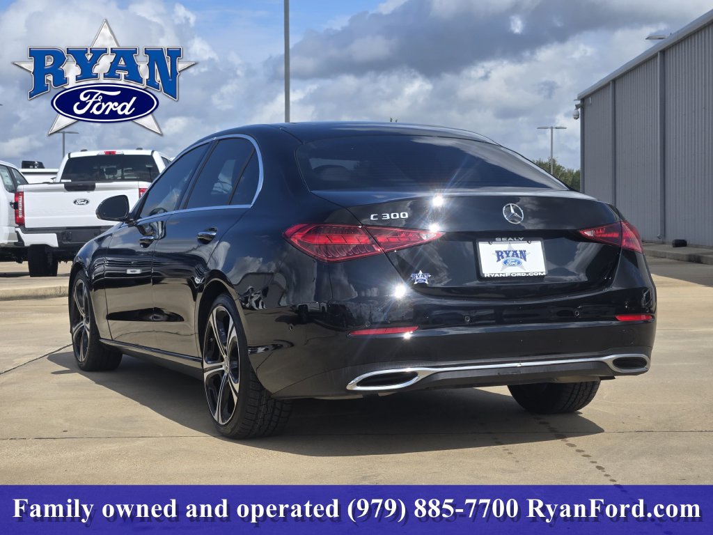 Used 2023 Mercedes-Benz C 300 Sedan w/ Exclusive Trim Package image 4