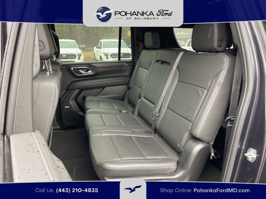 Used 2024 Chevrolet Suburban LT AWD/4WD image 21