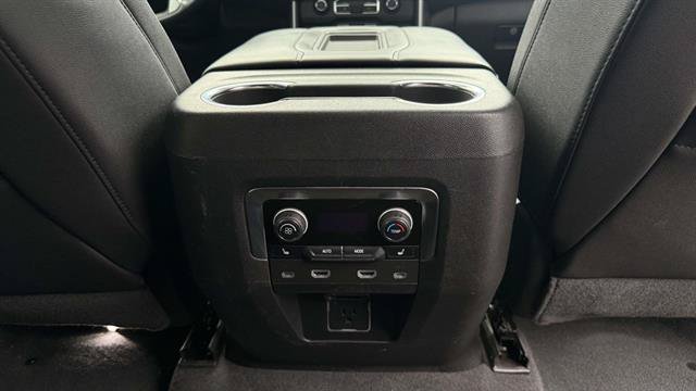 Used 2024 Chevrolet Tahoe Z71 w/ Luxury Package AWD/4WD image 28