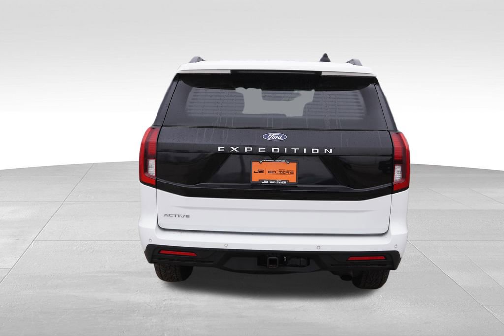 Certified 2025 Ford Expedition Active AWD/4WD image 6