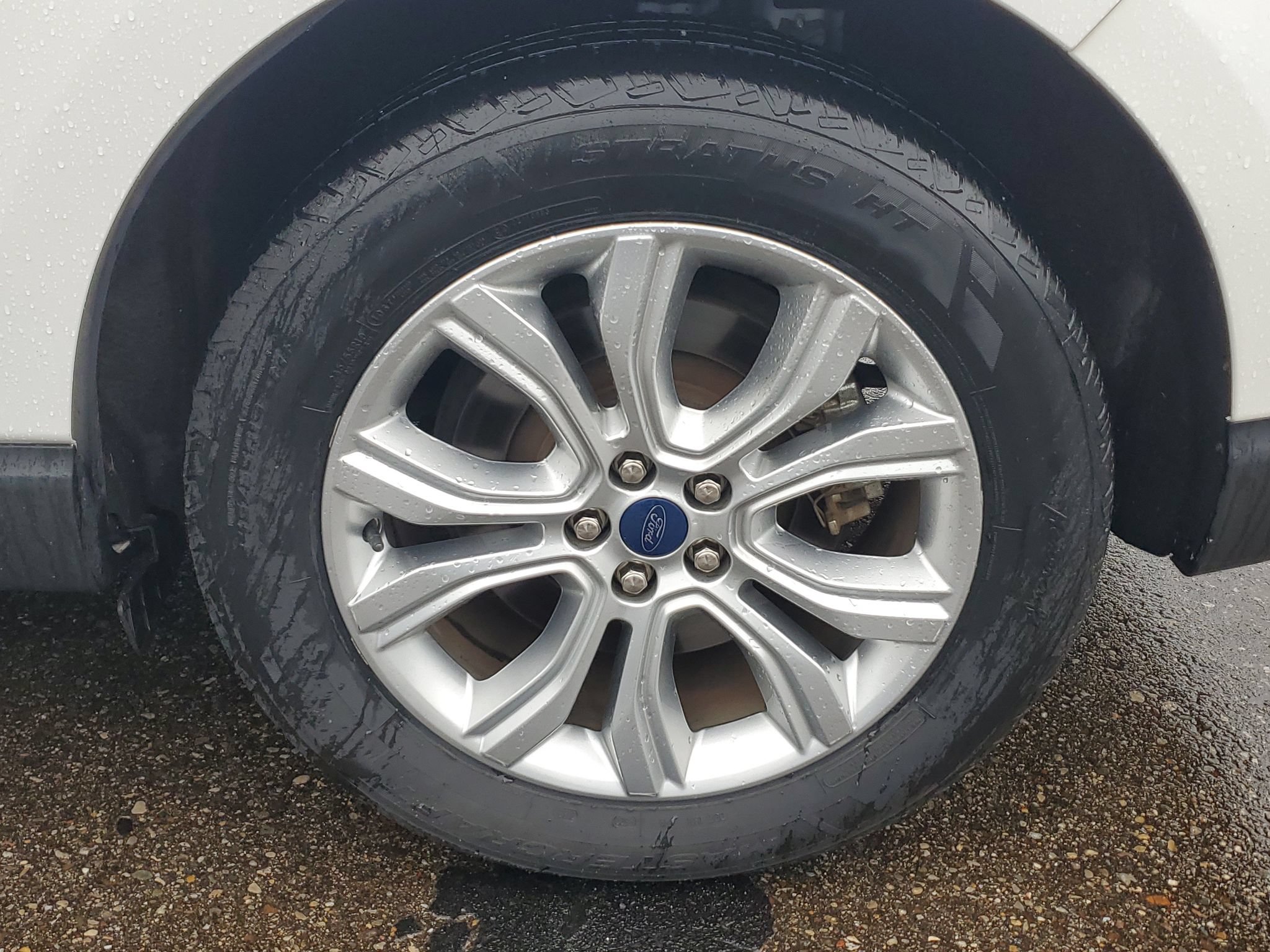 Certified 2021 Ford Edge Titanium AWD/4WD image 6