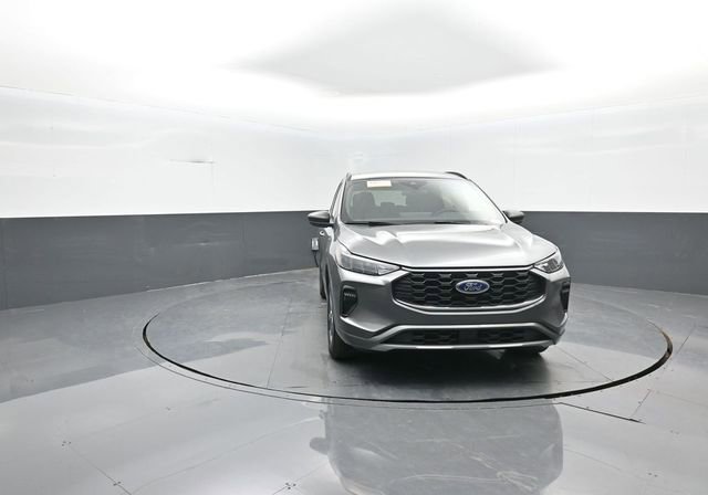 Certified 2023 Ford Escape ST-Line w/ Tech Pack #1 image 2