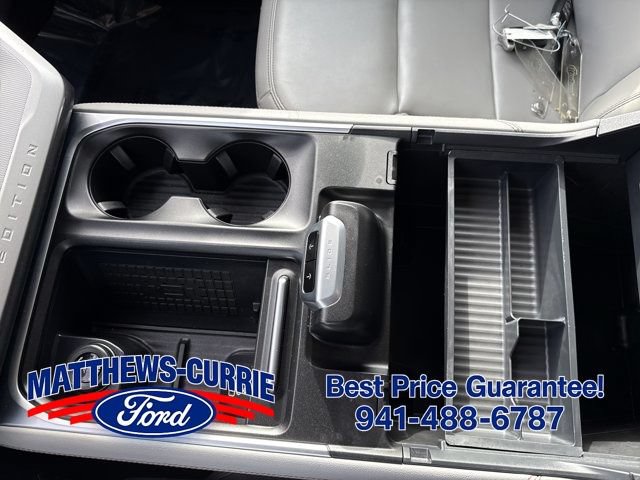 Certified 2025 Ford Expedition Active AWD/4WD image 23
