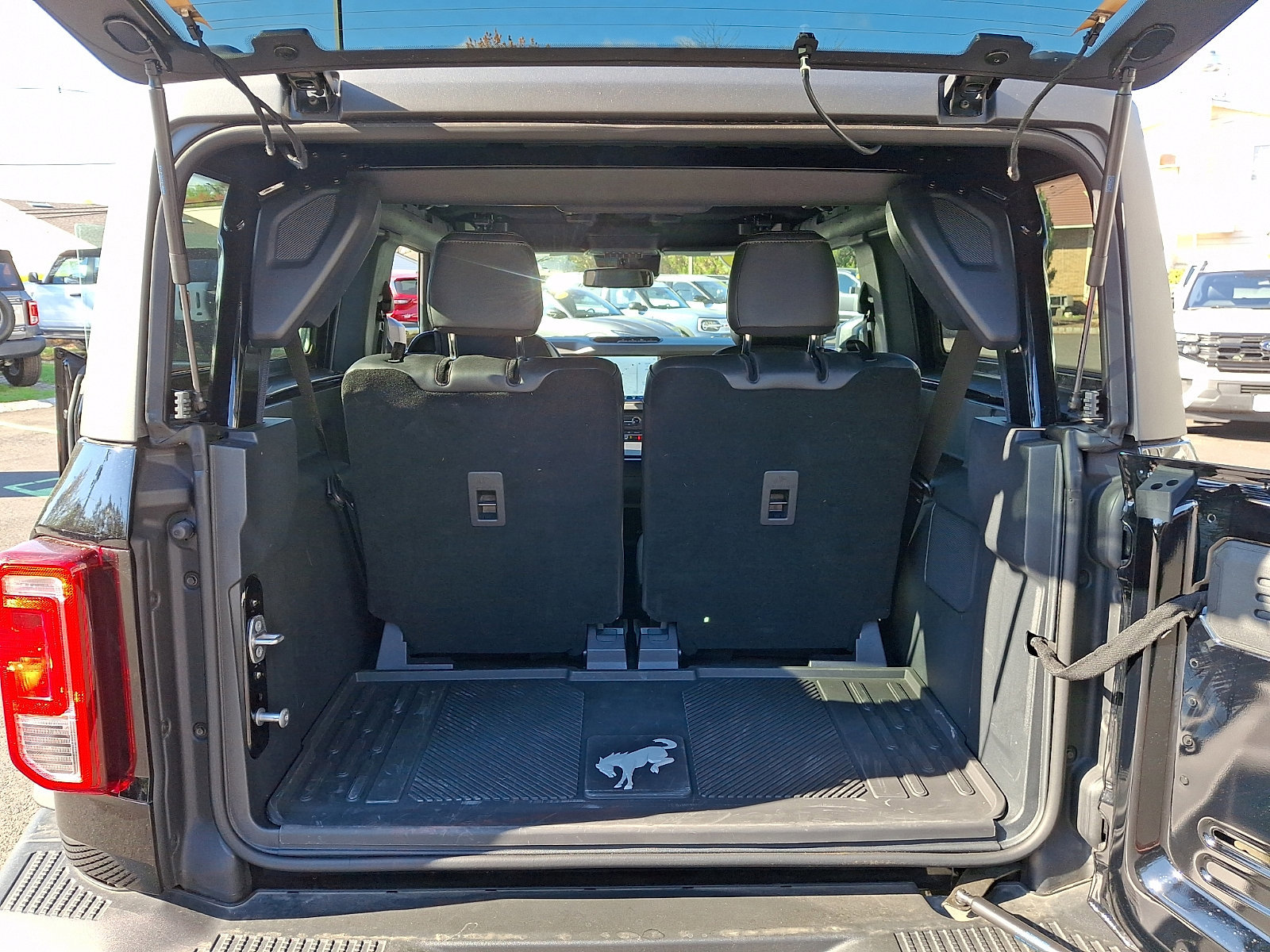 Certified 2024 Ford Bronco Black Diamond AWD/4WD image 29