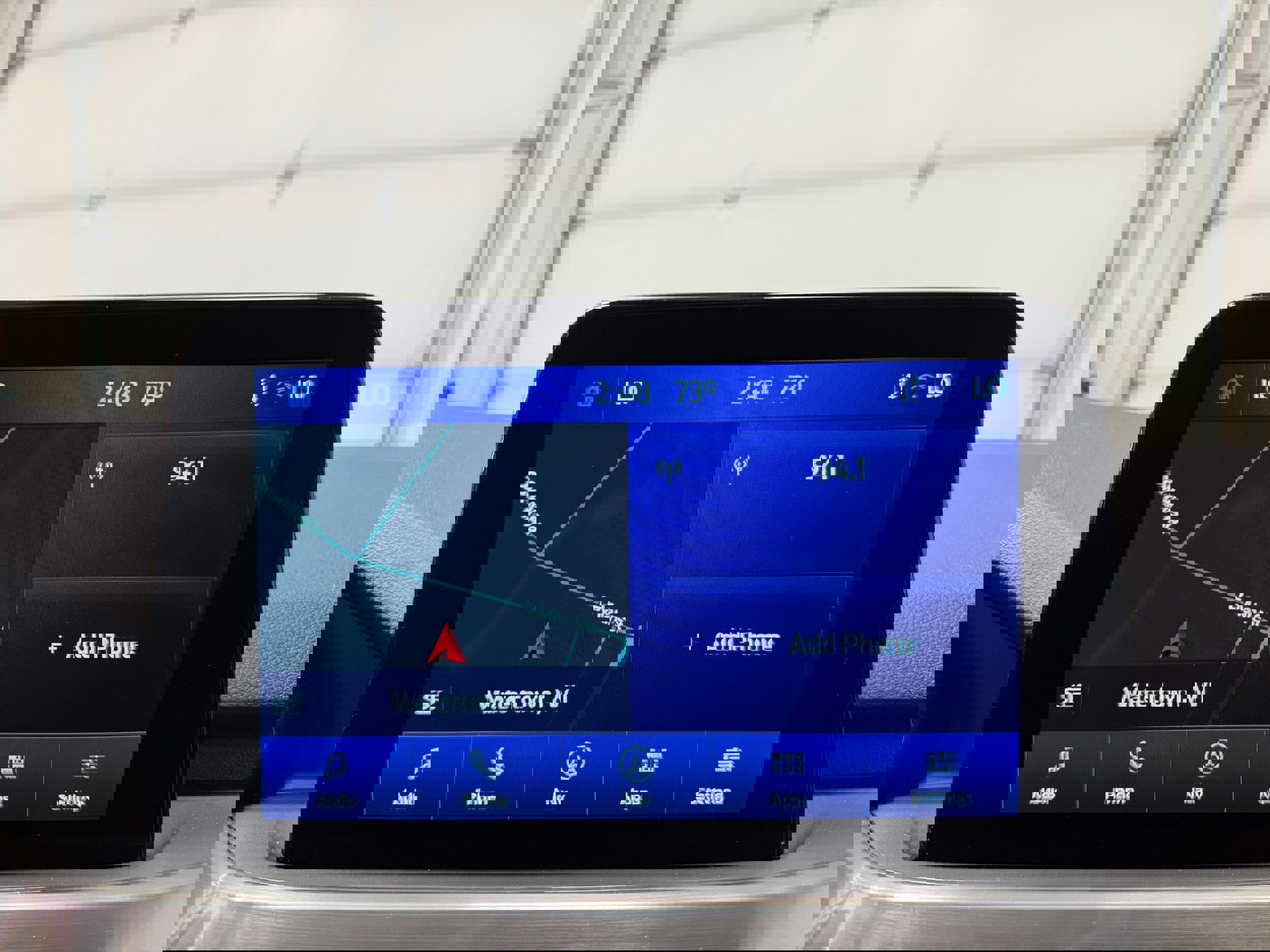 Certified 2022 Ford Escape Titanium image 23