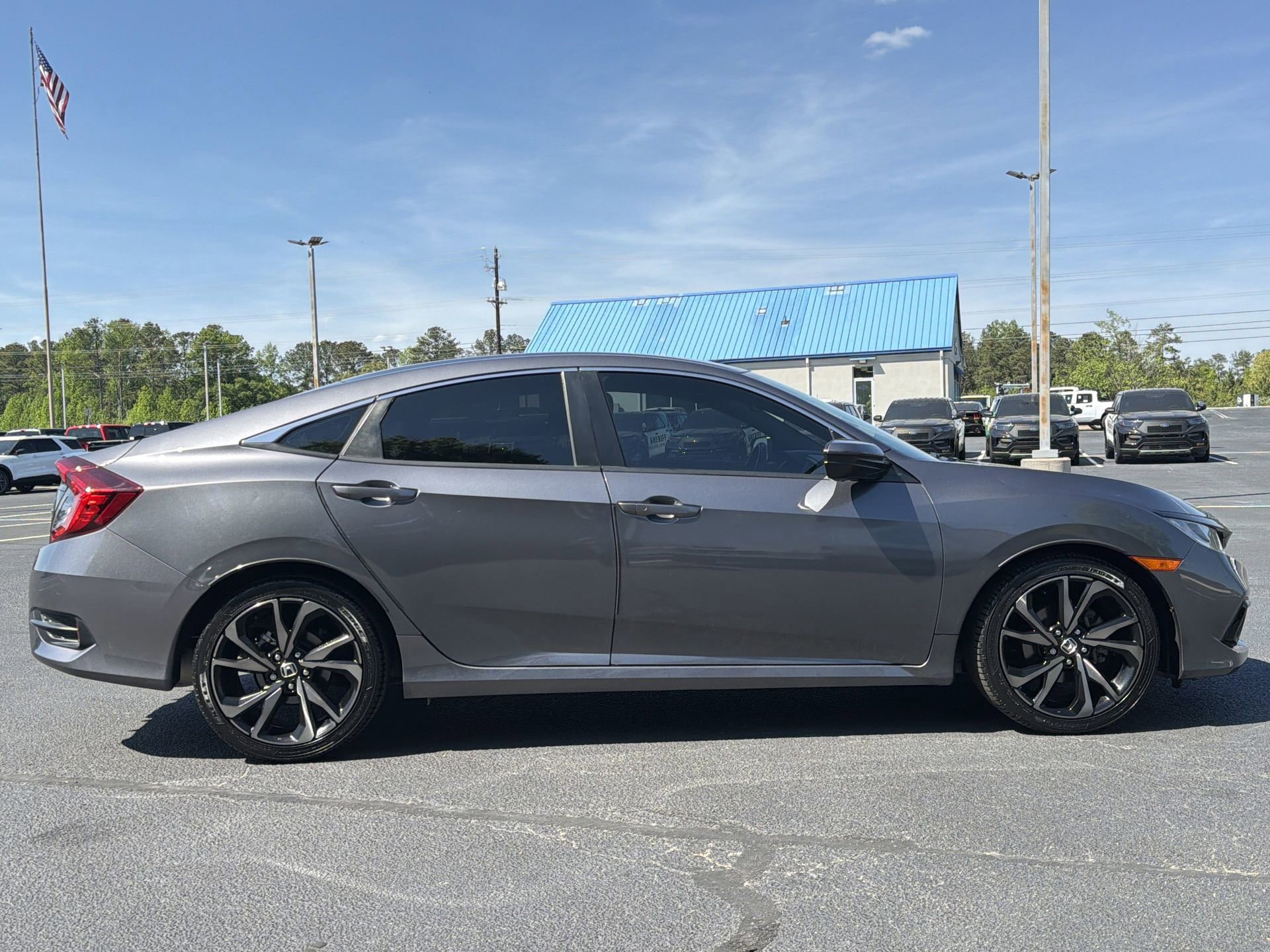 Used 2021 Honda Civic Sport image 2