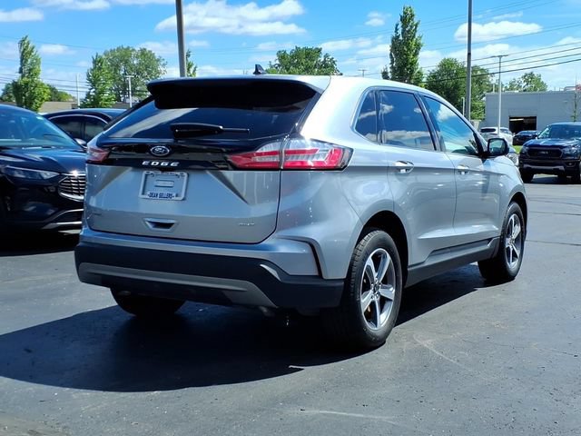 Certified 2023 Ford Edge SEL w/ Convenience Package AWD/4WD image 4