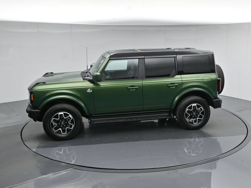Certified 2025 Ford Bronco Outer Banks AWD/4WD image 46
