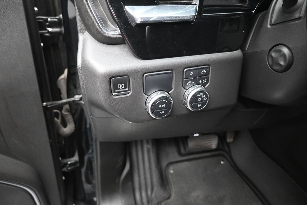 Used 2024 GMC Sierra 1500 SLT RWD image 13