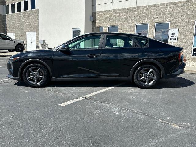Used 2025 Kia K4 FWD image 2