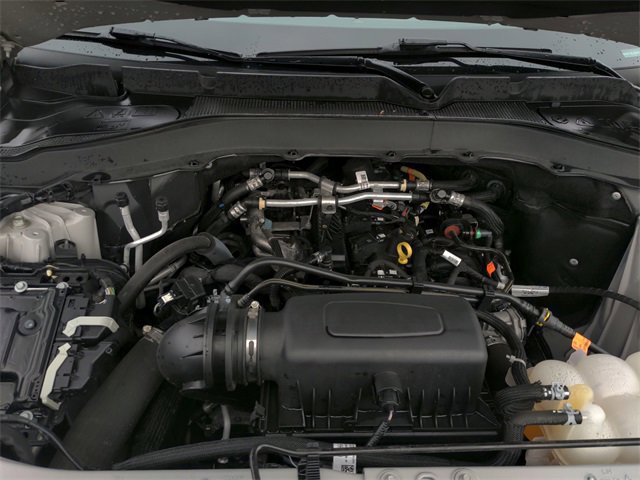 Certified 2022 Ford Explorer XLT w/ Equipment Group 202A image 18