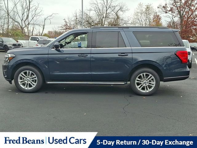 Certified 2022 Ford Expedition Max XLT image 3