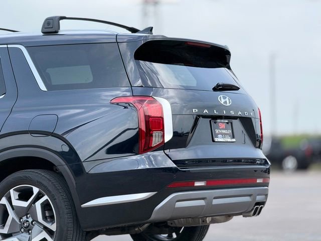 Used 2024 Hyundai Palisade SEL w/ Premium Package FWD image 11