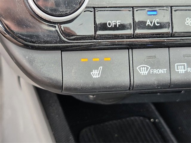 Used 2025 Hyundai Elantra SEL image 22