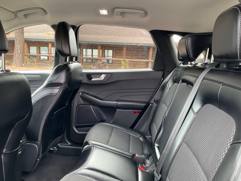 Certified 2024 Ford Escape SE FWD image 23