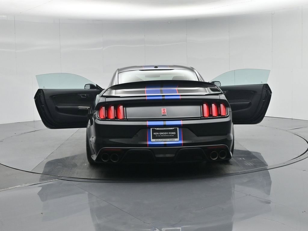 Certified 2017 Ford Mustang Shelby GT350R w/ GT350R Equipment Group 920A RWD image 30