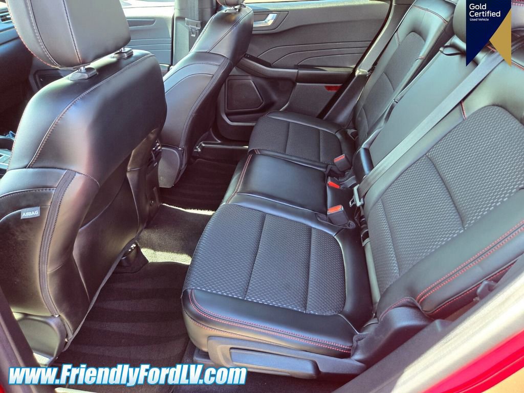 Certified 2024 Ford Escape ST-Line w/ Tech Pack #1 image 9