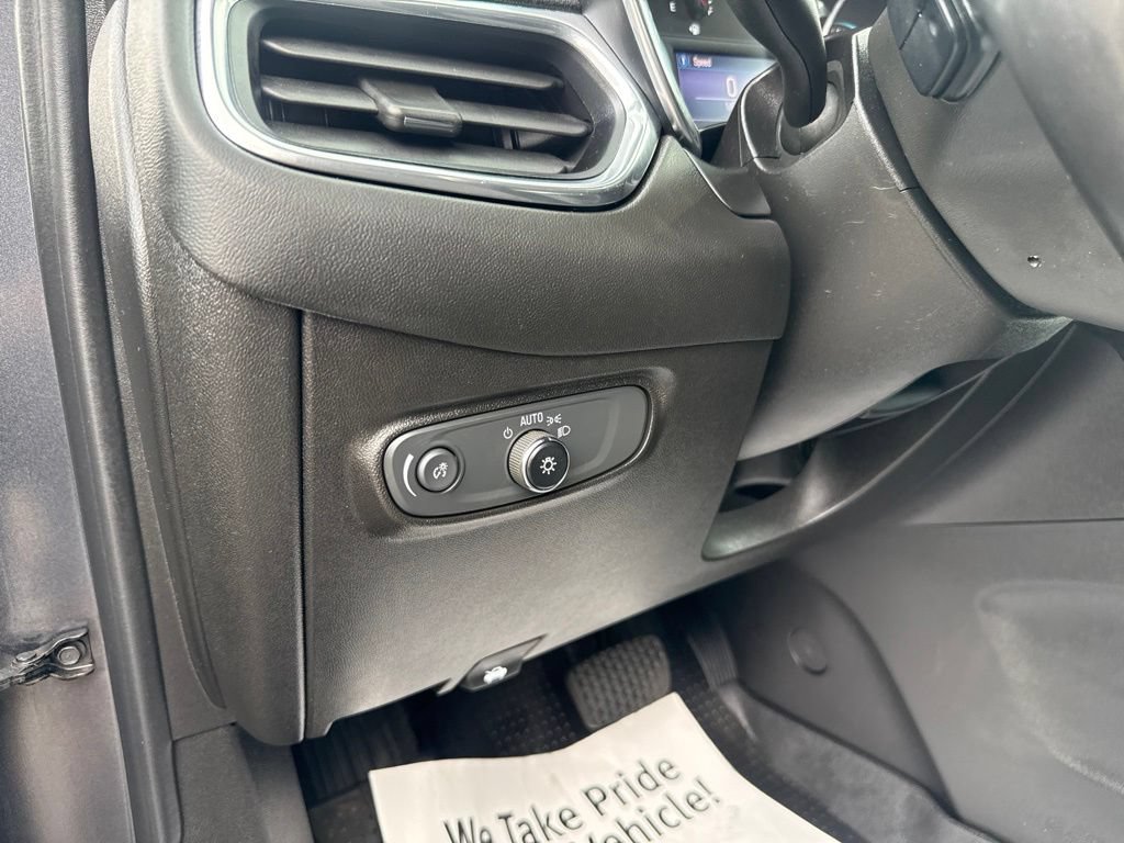 Used 2022 Chevrolet Equinox LT AWD/4WD image 18