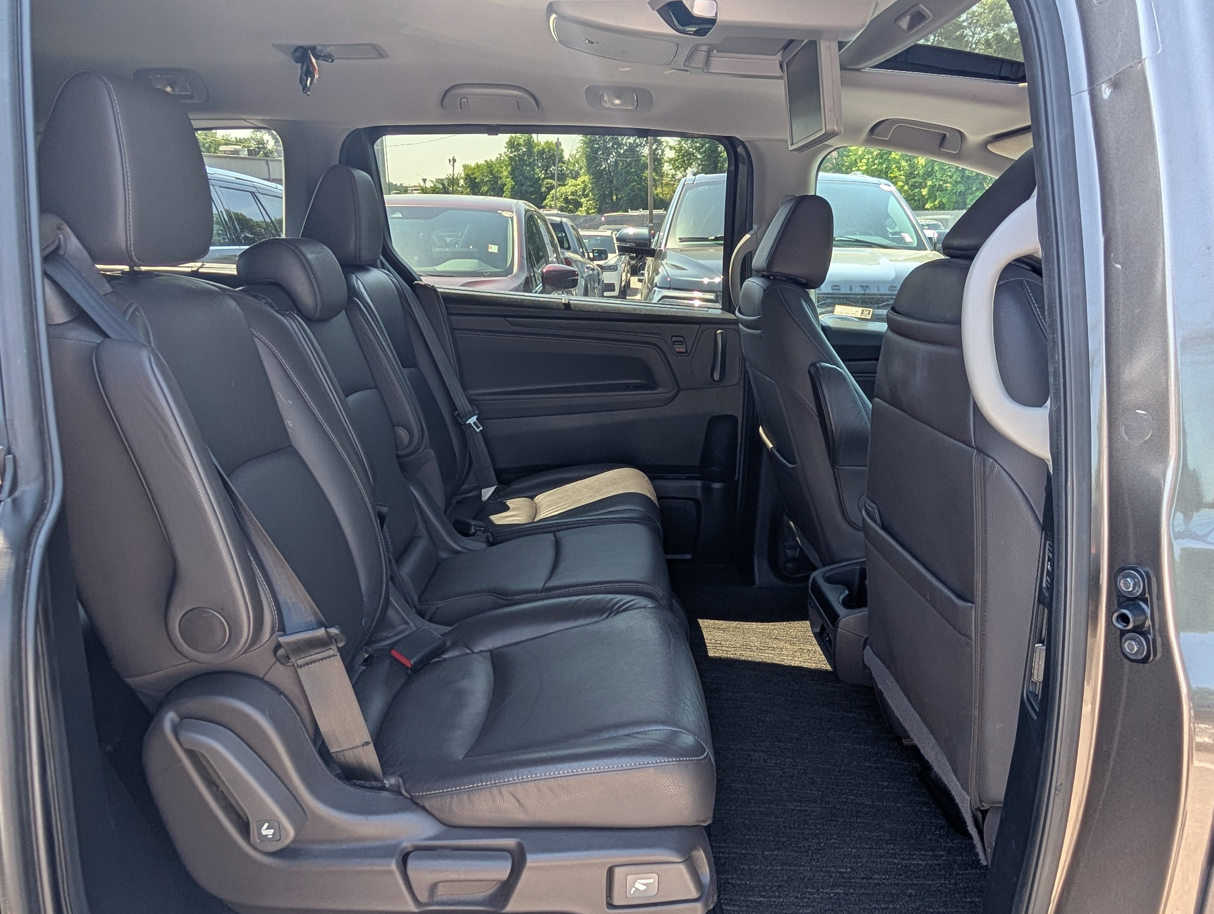 Used 2021 Honda Odyssey Touring image 14