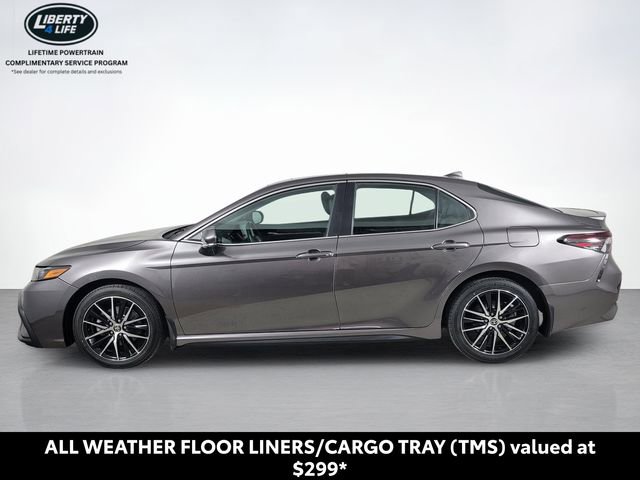 Used 2024 Toyota Camry SE w/ Convenience Package FWD image 6