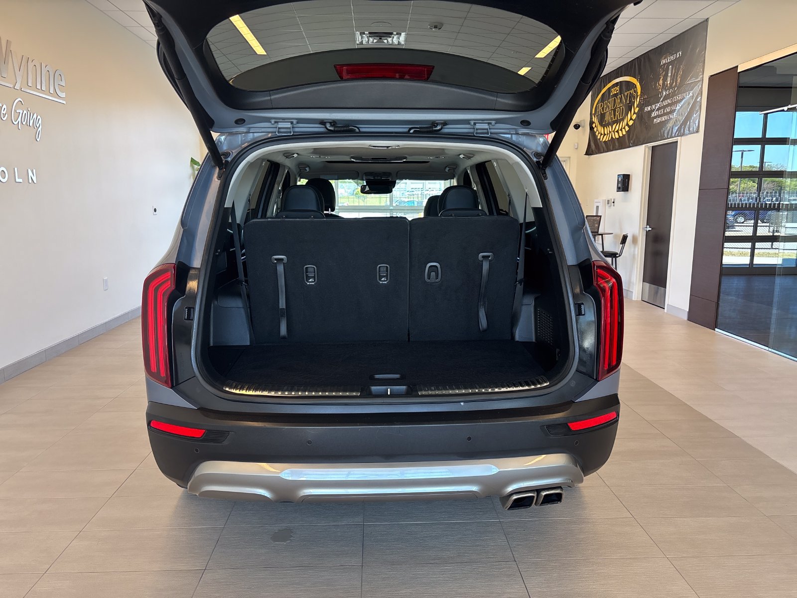 Used 2022 Kia Telluride SX FWD image 10