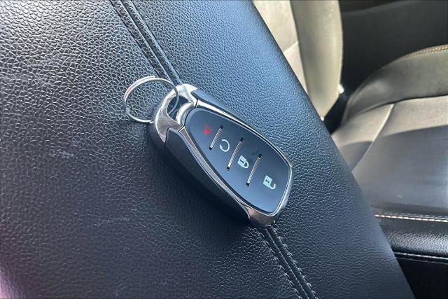 Used 2022 Chevrolet Equinox Premier FWD image 11