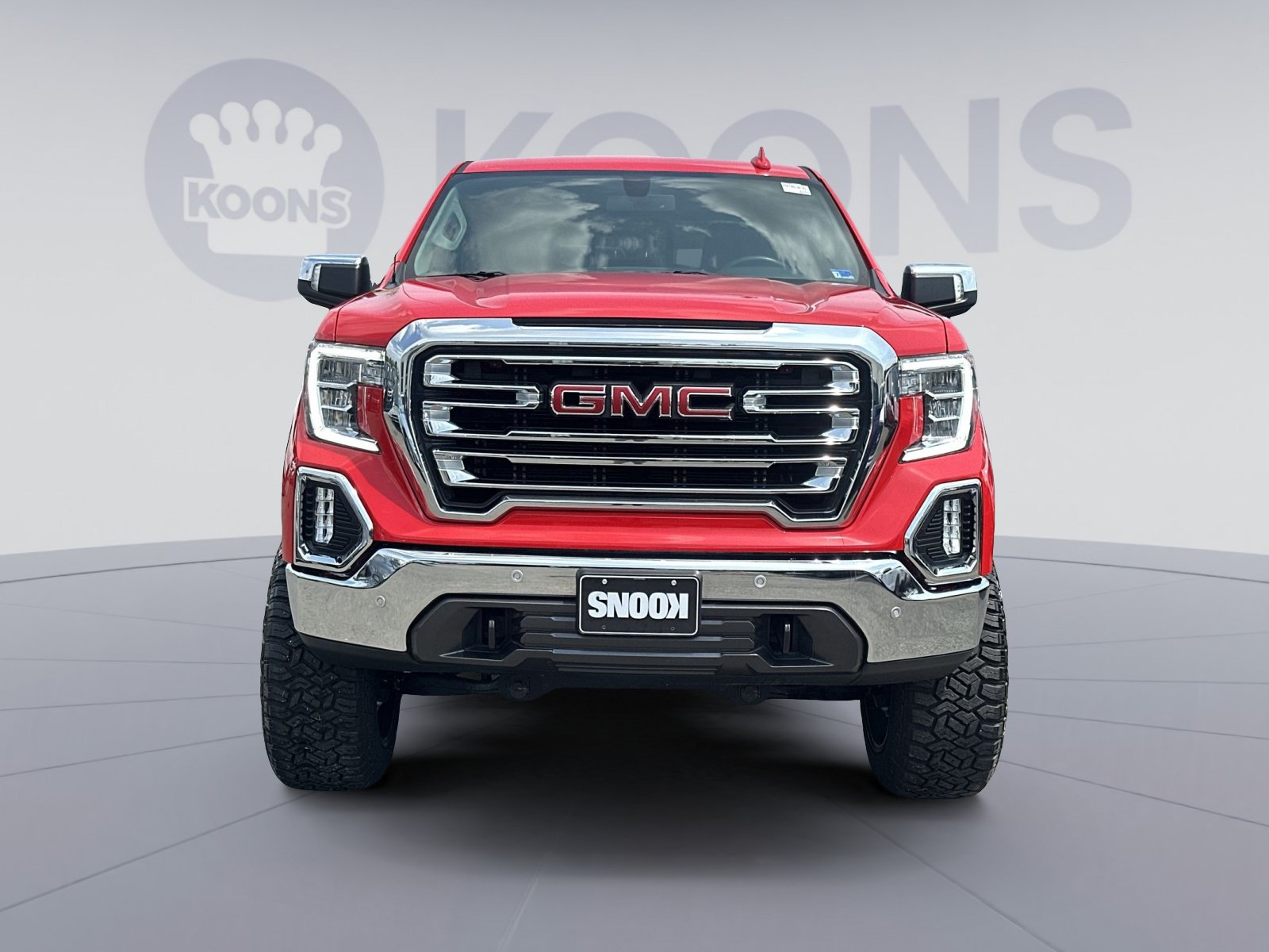 Used 2022 GMC Sierra 1500 SLT AWD/4WD image 4