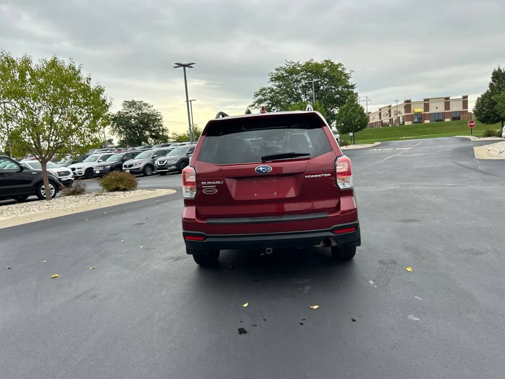 Used 2018 Subaru Forester 2.5i Premium AWD/4WD image 7