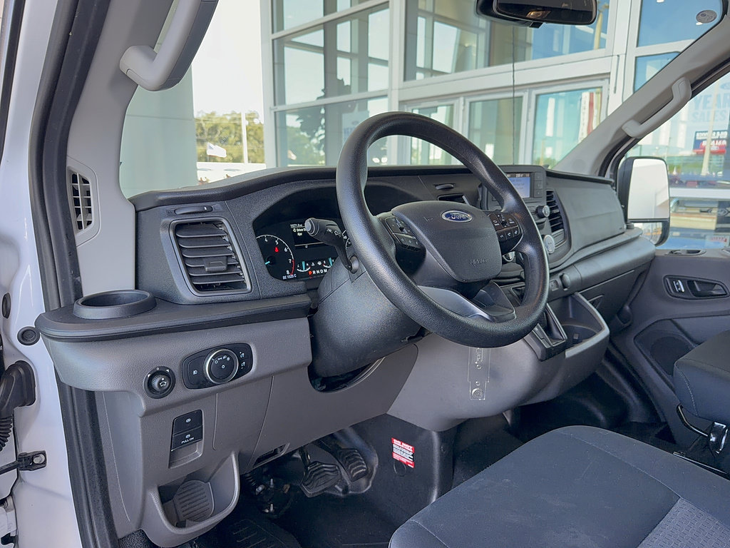 Certified 2025 Ford Transit 250 Low Roof w/ Exterior Upgrade Package RWD image 15